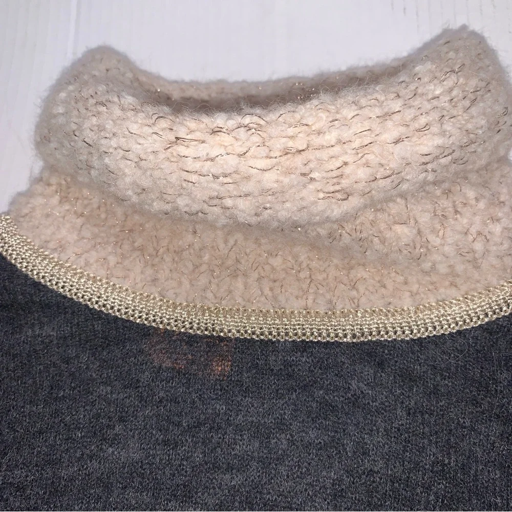 TORY BURCH Gray and Cream Angelina Turtleneck Alpaca Sweater Women’s Size XL - Picture 12 of 13